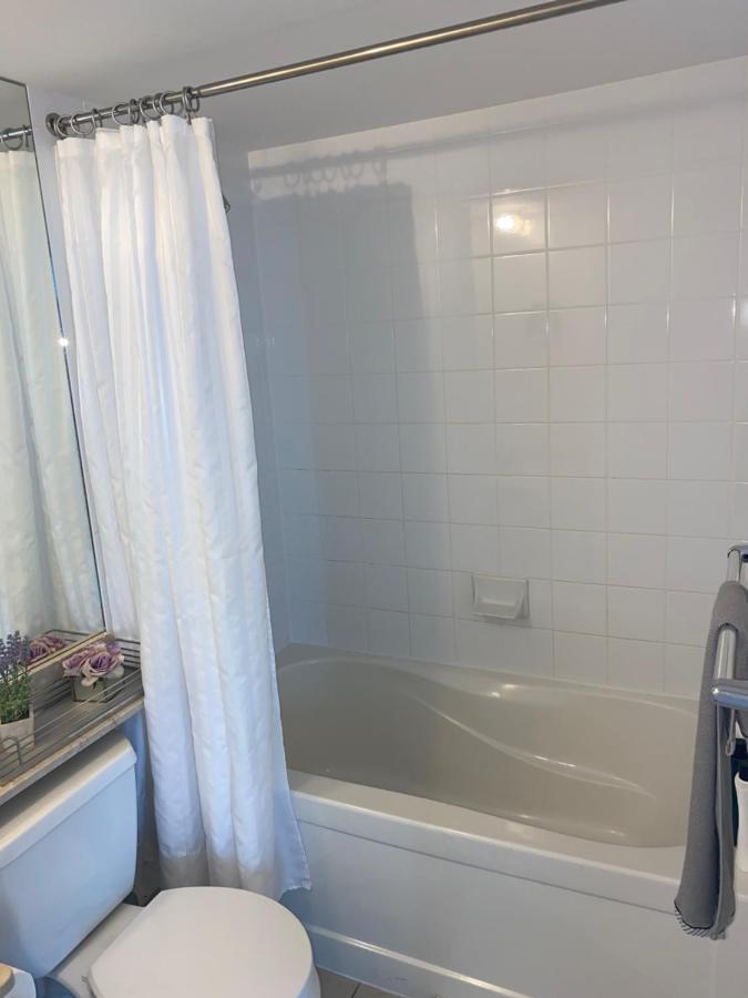 Apartament Downtown Toronto+Free Parking+Cn Tower View Zewnętrze zdjęcie
