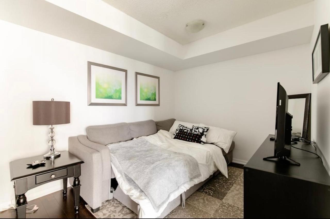 Apartament Downtown Toronto+Free Parking+Cn Tower View Zewnętrze zdjęcie